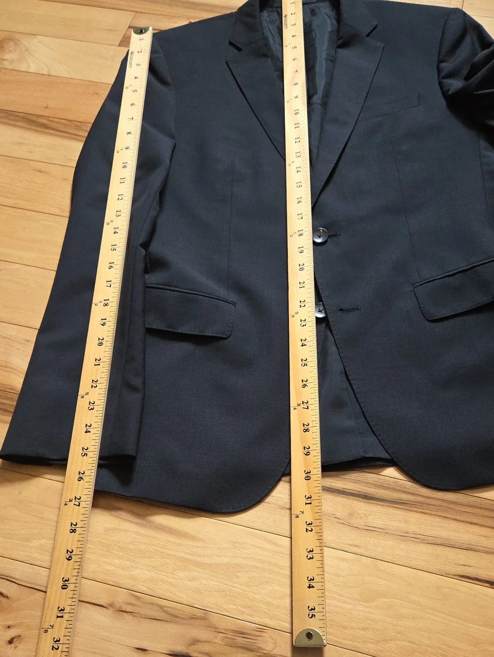 Hugo Boss Men's Black Two-Button Blazer 38r